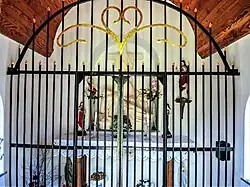 Intérieur de la chapelle de Pitié.