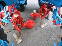 Interceps hydrauliques