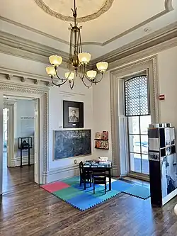 Intérieur.