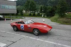 Fritz Indra dans une Intermechanica Indra à l'Ennstal Classic 2008