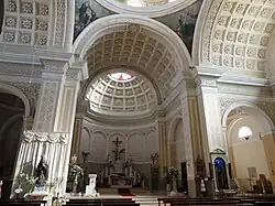 Intérieur de l'église de la Madonna Addolorata.