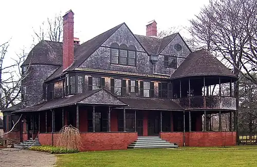 Maison Isaac Bell, Newport, Rhode Island (1882), McKim, Mead & White, architectes.