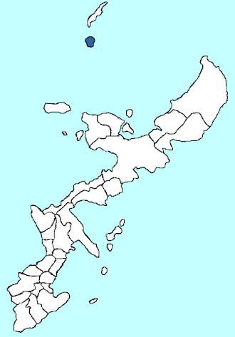 Izena-jima au large d'Okinawa hontō.