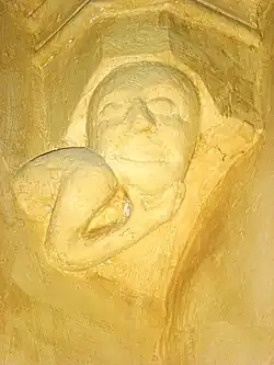 Cul-de-lampe sculpté de l'église.