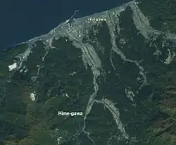 Vue aérienne de l'embouchure du fleuve Hime.