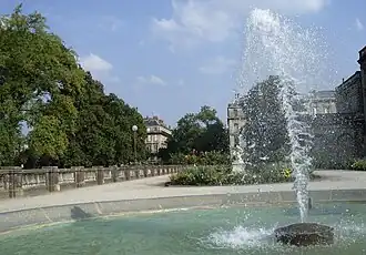 Vue sur le restaurant l'Orangerie.