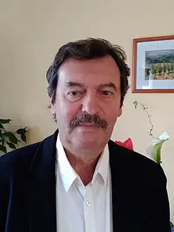 Description de cette image, également commentée ci-après