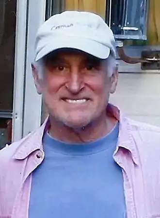 Jeffrey DeMunn interprète Hal Morrison