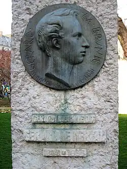 Gérard de Nerval (1831), Paris, square de la Tour-Saint-Jacques.