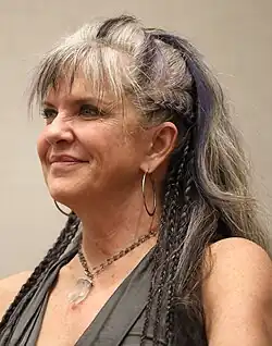 Description de cette image, également commentée ci-après