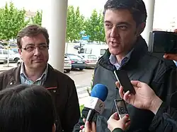Les bustes d'Eduardo Madina et Guillermo Fernándz Vara lors d'un congrès en 2012