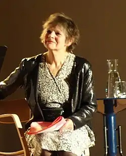 Description de cette image, également commentée ci-après