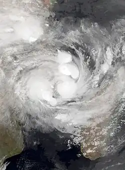 Jude le 9 mars à 22&nbsp;h&nbsp;47&nbsp;UTC à son apex.