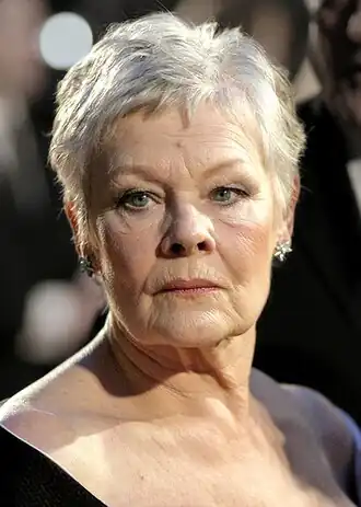 Judi Dench a incarné le personnage à sept reprises dans GoldenEye (1995), Demain ne meurt jamais (1997), Le monde ne suffit pas (1999), Meurs un autre jour (2002), Casino Royale (2006), Quantum of Solace (2008) et Skyfall (2012).