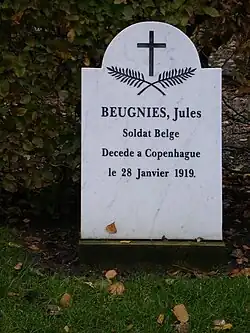Tombe de  "Jules Beugnies" au cimetière Assistens de Copenhague.