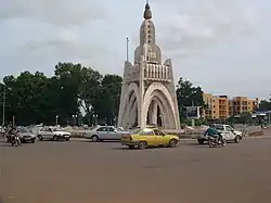Le monument de l'Indépendance.