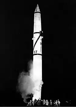 Jupiter-A CC-52, dominant l'équipe au sol