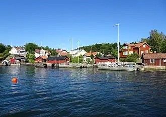 Köpmanholm.