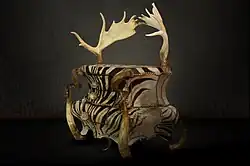 Zèbre de Burchell, cornes de zébu et de koudou, bois d’élan, améthyste 160x120x100 cm