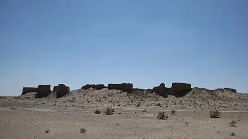 Ruines d'une forteresse en juillet 2009.