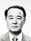 Kazuhiko Nishijima, physicien, professeur à l'OCU.