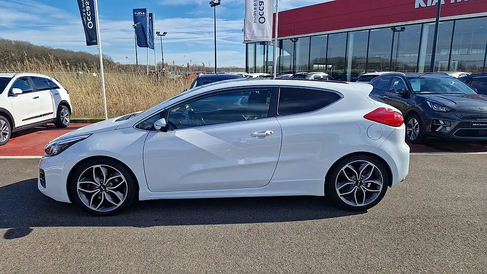 Kia Proceed GT 2016 latéral