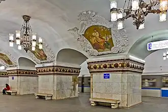 Voûtes avec bas-reliefs.