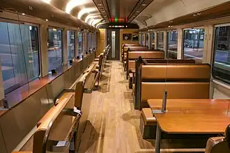 Intérieur de la série KiHa 261-5000.