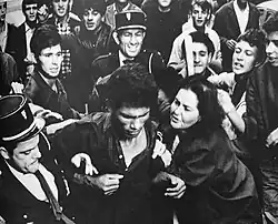 Description de cette image, également commentée ci-après