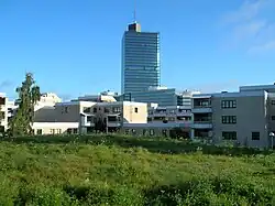 Vue de la tour de la science.