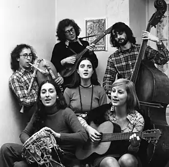 Description de cette image, également commentée ci-après