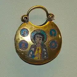 Kolt en or. Trésor de Vladimir sur la Kliazma, XIIe - premier quart du XIIIe siècle. Le trésor a été découvert en 1896 lors de fouilles à Pecherny Gorod&nbsp;(ru).