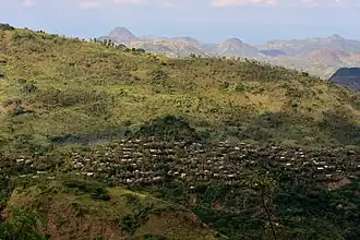 Paysage et village konso.