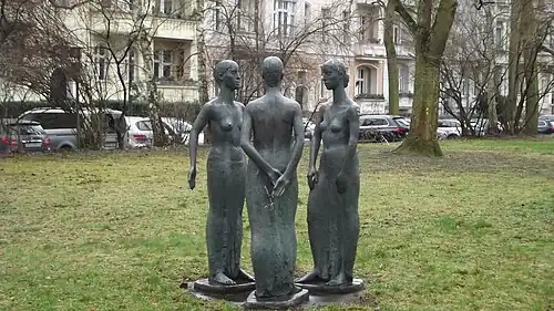 Carin Kreuzberg&nbsp;(de), Drei Frauen, 1979, Pankow