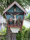 Croix de chemin en bois à Vols, Tyrol, Autriche.