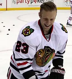 Description de l'image Kris Versteeg - Chicago Blackhawks.jpg.