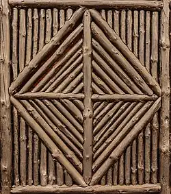 Panneau dans une grange à Kroondomein Het Loo&nbsp;(nl) au Veluwe.