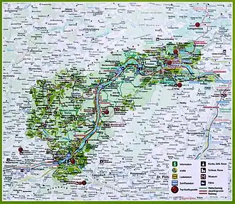 Carte de la Wachau bordée au sud par le Dunkelsteinerwald.