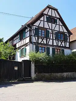 Ferme (1708), 34 rue du Village.