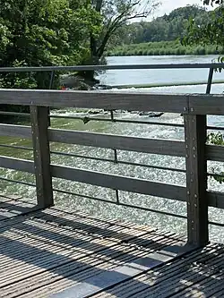 Pont en bois de mélèze