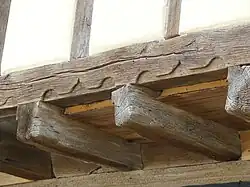 Détail d'une maison à pans de bois.