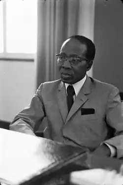 Léopold Sédar Senghor (1975)