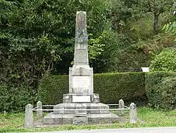 Le monument aux morts.