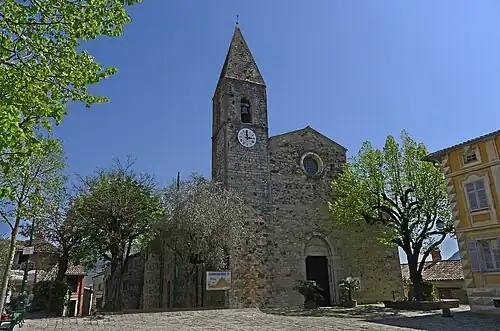 L'église Saint-Martin.