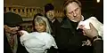 L'acteur Gérard Depardieu et le réalisateur Claude Chabrol en visite sur un élevage de Volailles de Bresse.