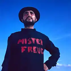 Description de cette image, également commentée ci-après