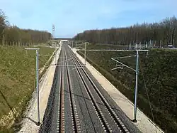 La LGV Est au PK 217, près de la gare de Meuse TGV.