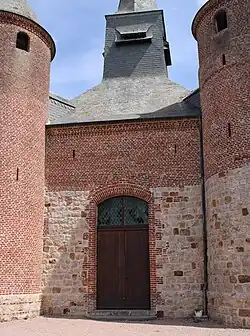 Porche de l'église.