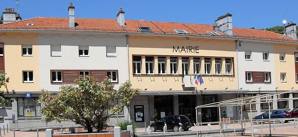 La mairie.