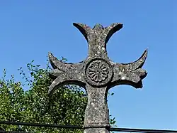 La croix du bourg.